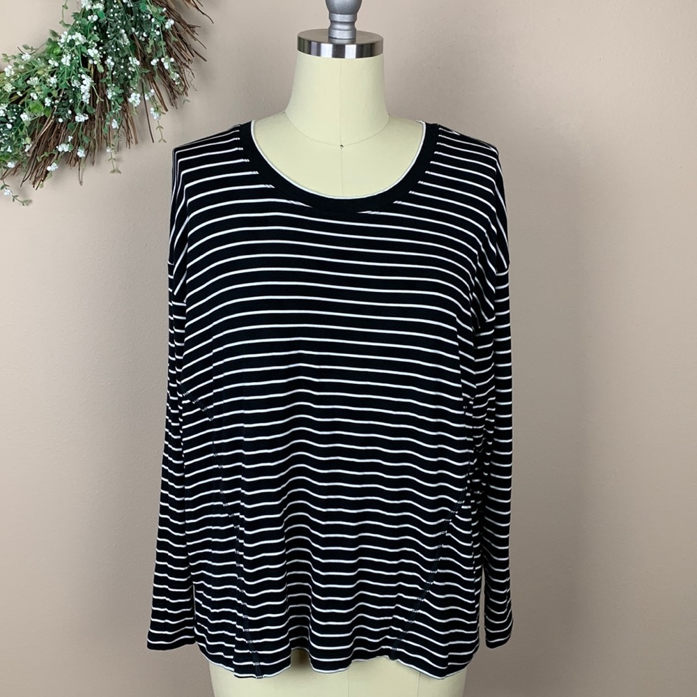 Cabi Women’s Black & White Striped Long Sleeve Top Size Small